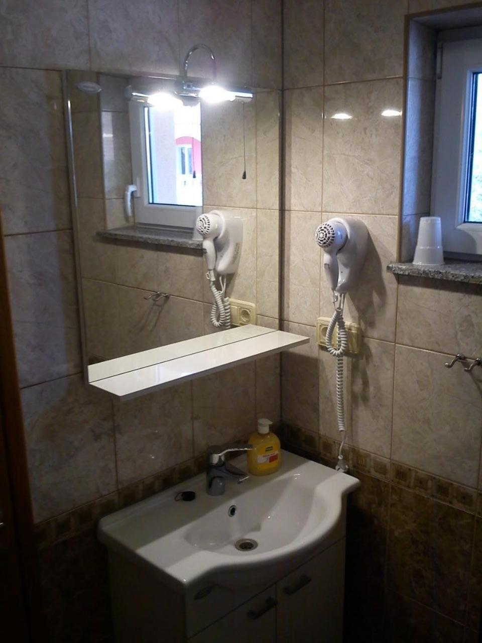 Apartments Antonija - Fitness Vinišće Extérieur photo