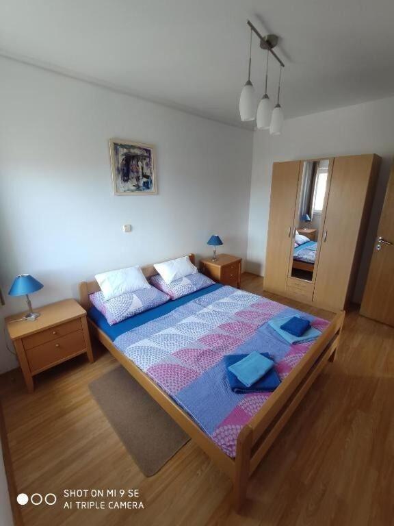 Apartments Antonija - Fitness Vinišće Extérieur photo